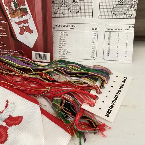 Cross-Stitch BOW TIES Christmas Kit "MR. & MRS. CLAUS" 08109 Opened Started WIP - Picture 6 of 11